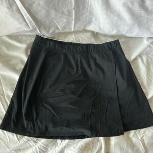NWOT Abercrombie & Fitch Black Tennis Skort